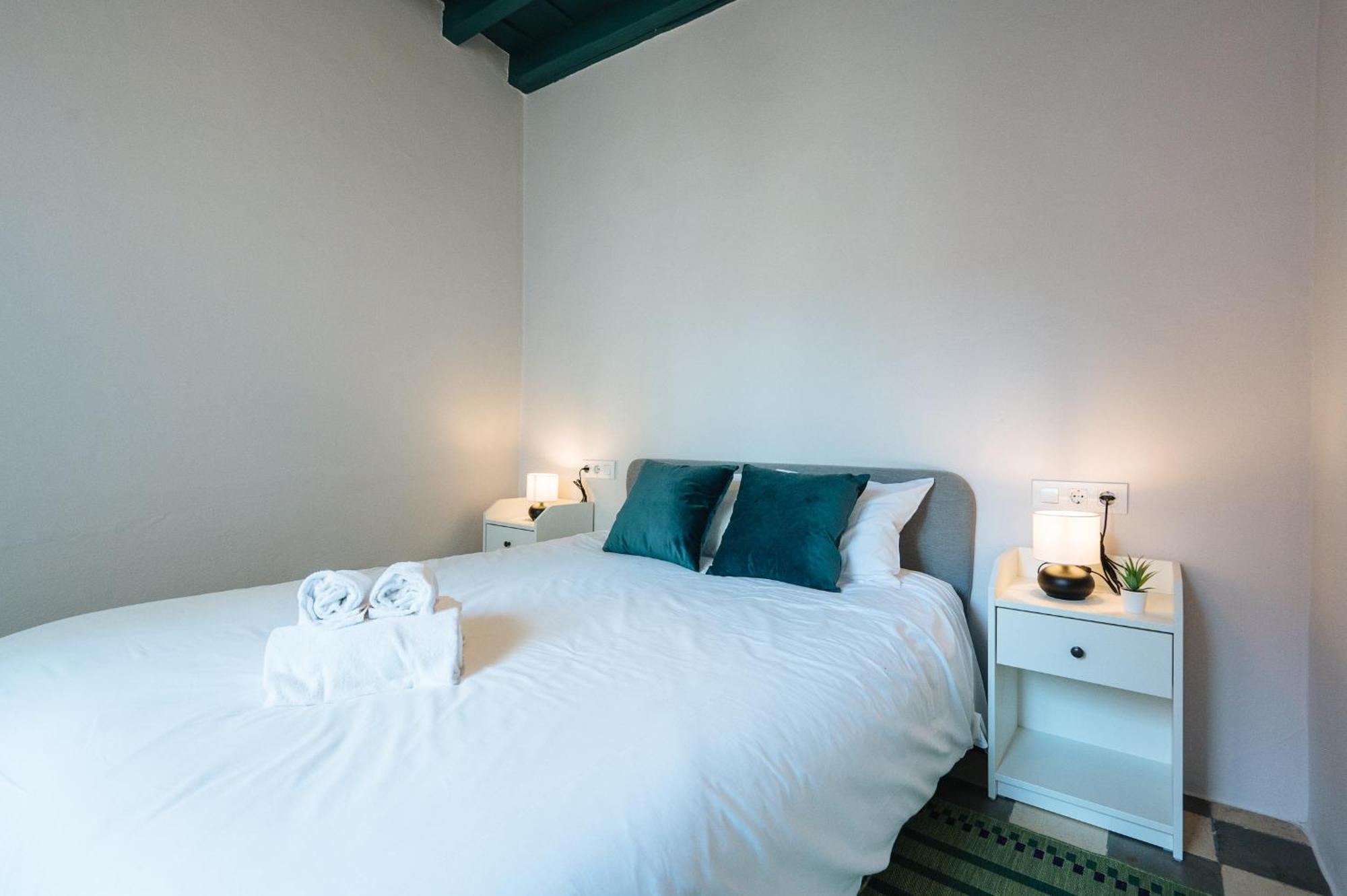 Independent Beautiful House Seville City Center With Private Parking Exterior photo