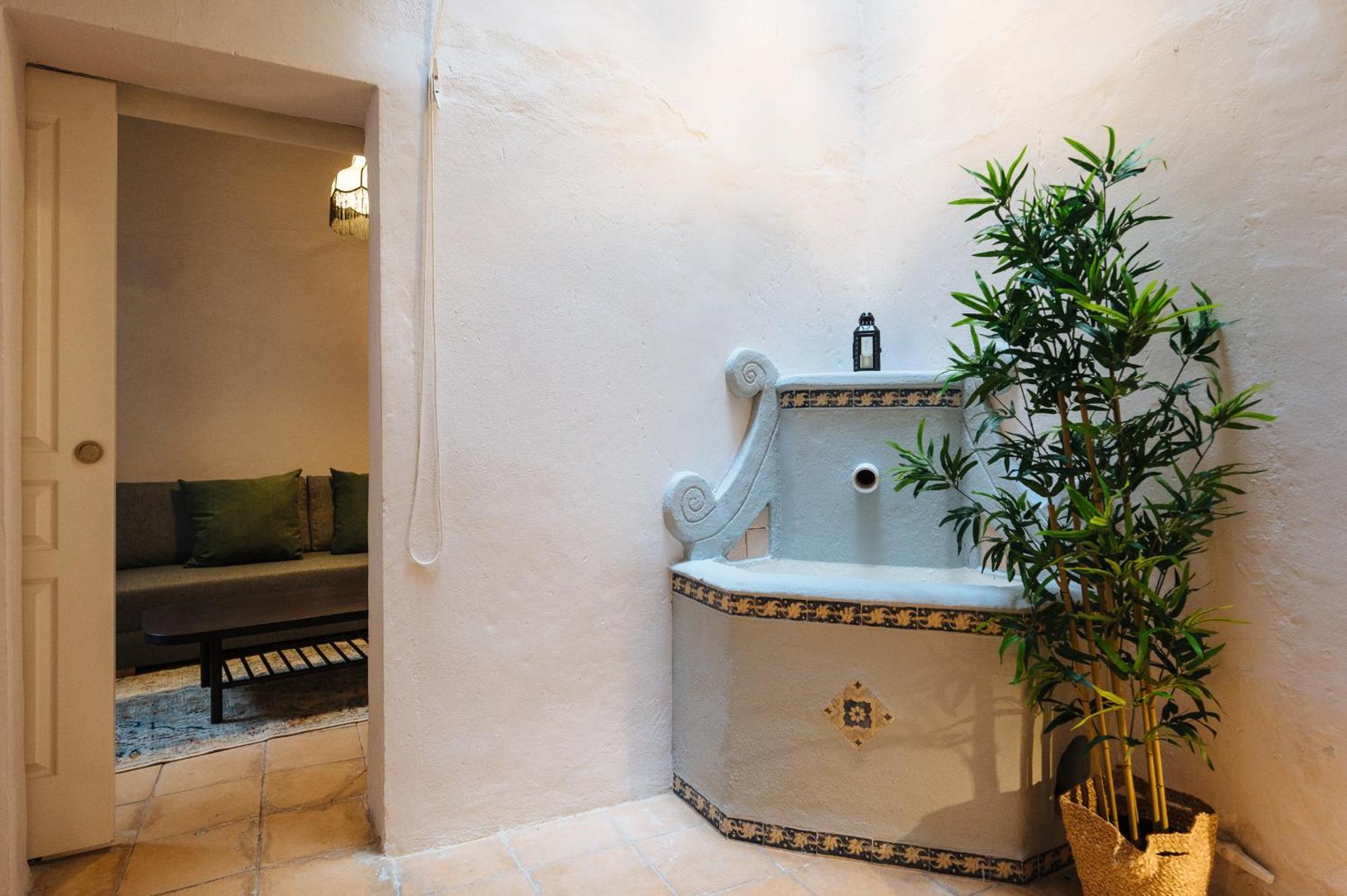 Independent Beautiful House Seville City Center With Private Parking Exterior photo