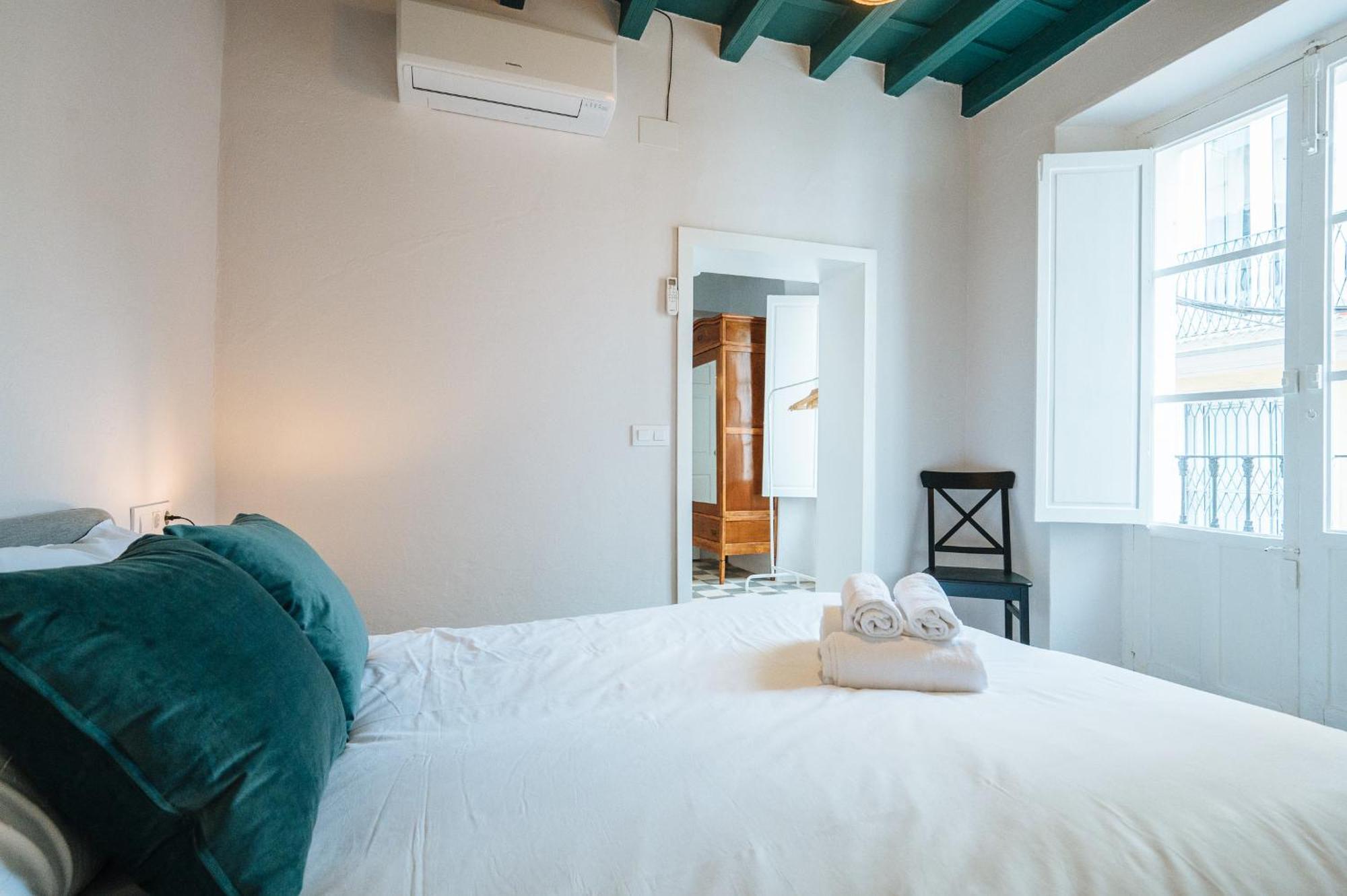 Independent Beautiful House Seville City Center With Private Parking Exterior photo